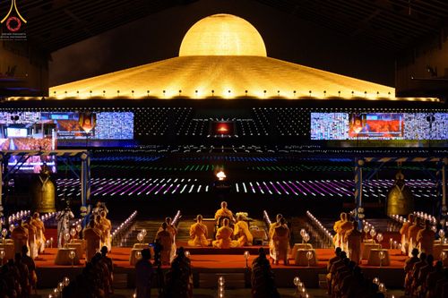 ภาพ No.41147:กิจกรรมงานบุญสวดมนต์ข้ามปีออนไลน์ เนื่องในเทศกาลส่งท้ายปีเก่า ต้อนรับพุทธศักราชใหม่ 2565