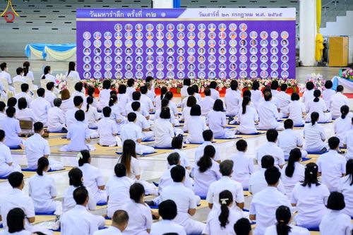 ภาพ No.48600:ประมวลภาพพิธีรำลึกถึงนักสร้างบารมี ในวันมหารำลึก ครั้งที่ 32 ณ วัดพระธรรมกาย