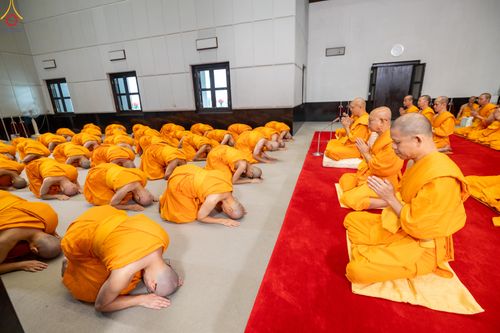 ภาพ No.338859:วันที่ 11 กรกฎาคม พศ.2569 พิธีบรรพชาอุปสมบท โครงการอุปสมบทหมู่ธรรมทายาทนานาชาติ  IDOP รุ่นที่ 21 (ภาษาจีน)  จากประเทศจีน มาเลเซีย สิงคโปร์ และไต้หวัน , โครงการบรรพชาสามเณรโรงเรียนนานาชาติ รุ่นที่ 15