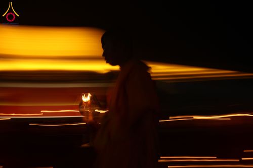 ภาพ No.312253:วันอังคารที่ 3 มีนาคม พ.ศ.2569 พิธีเวียนประทักษิณและจุดมาฆประทีป (ภาพชุดที่ 2) ณ ลานธรรมพระมหาธรรมกายเจดีย์ วัดพระธรรมกาย