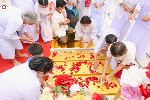 ภาพ No.56128:ประมวลภาพพิธีทอดกฐินสามัคคี ณ ศูนย์ปฏิบัติธรรมแก้วเมืองเลย (วันที่ 23 ตุลาคม พ.ศ. 2565)