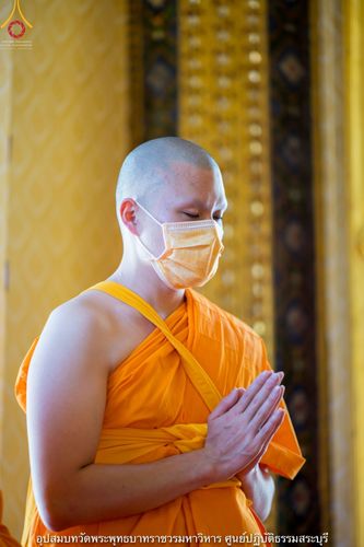 ภาพ No.40124:พิธีตัดปอยผม ปลงผม ขอขมารับผ้าไตรและพิธีบรรพชา ในโครงการอุปสมบท บูชาธรรมมหาปูชนียาจารย์ ประจำปี 2564 ชุดที่ 9