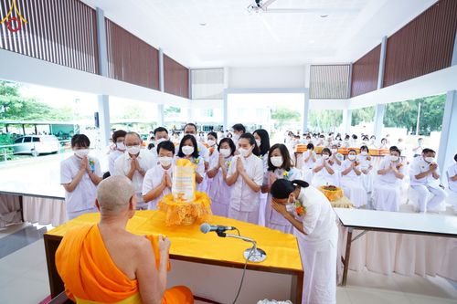 ภาพ No.50591:ประมวลภาพพิธีทอดผ้าป่าระบบไฟฟ้าถาวร ณ ศูนย์ปฏิบัติธรรมพระมงคลเทพมุนี