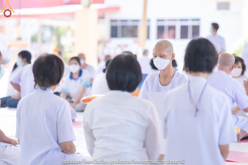 ภาพ No.40543:พิธีตัดปอยผม ปลงผม ขอขมารับผ้าไตรและพิธีบรรพชา ในโครงการอุปสมบท บูชาธรรมมหาปูชนียาจารย์ ประจำปี 2564 ชุดที่ 14