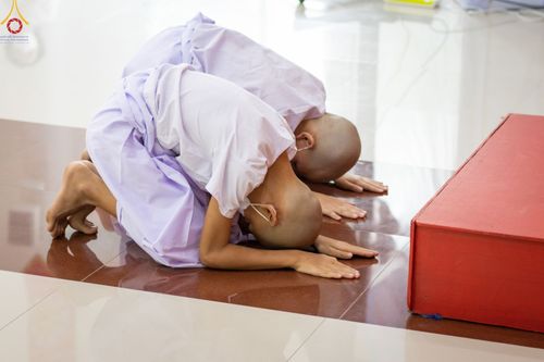 ภาพ No.44866:ประมวลภาพพิธีบรรพชา ในโครงการบรรพชาสามเณรฟื้นฟูพระพุทธศาสนาทั่วไทย ณ ศูนย์อบรมเยาวชนบางปะหัน