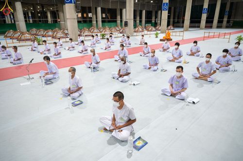 ภาพ No.47398:ประมวลภาพกิจวัตร-กิจกรรม ธรรมทายาท ในโครงการบรรพชาอุปสมบทหมู่ รุ่นเข้าพรรษา