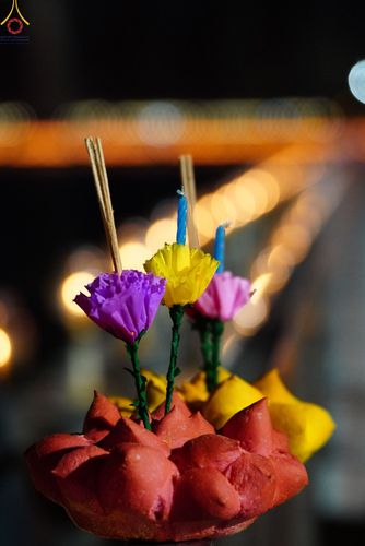 ภาพ No.55383:ประมวลภาพพิธีลอยกระทงธรรม ณ วัดพระธรรมกาย (วันที่ 8 พฤศจิกายน พ.ศ. 2565)