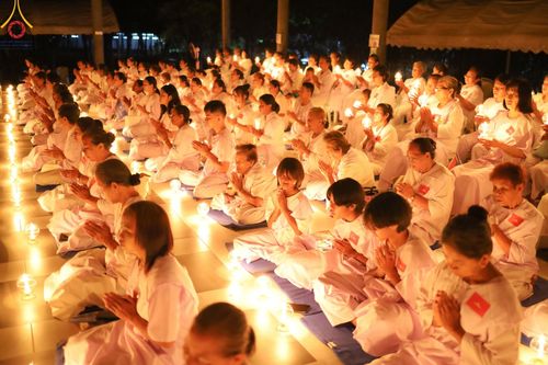 ภาพ No.158445:โครงการอบรมอุบาสก อุบาสิกาแก้ว  ตัวแทนทอดกฐิน 30,000 วัด ทั่วไทย บูชาธรรม 80 ปี หลวงพ่อธัมมชโย ระหว่างวันที่ 20-22 กันยายน พ.ศ. 2567 ณ จังหวัดบุรีรัมย์ รุ่นที่ 3