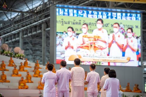 ภาพ No.38785:พิธีทอดกฐินสามัคคี ณ สภาธรรมกายสากล วัดพระธรรมกาย