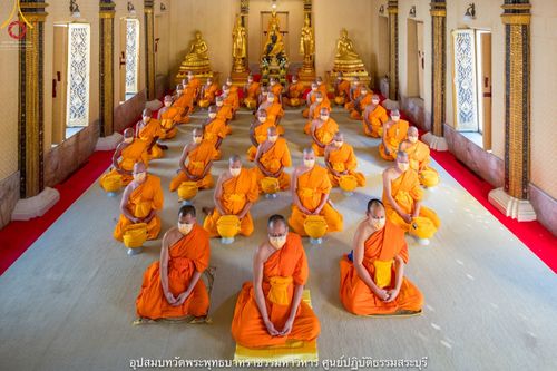 ภาพ No.40128:พิธีตัดปอยผม ปลงผม ขอขมารับผ้าไตรและพิธีบรรพชา ในโครงการอุปสมบท บูชาธรรมมหาปูชนียาจารย์ ประจำปี 2564 ชุดที่ 9