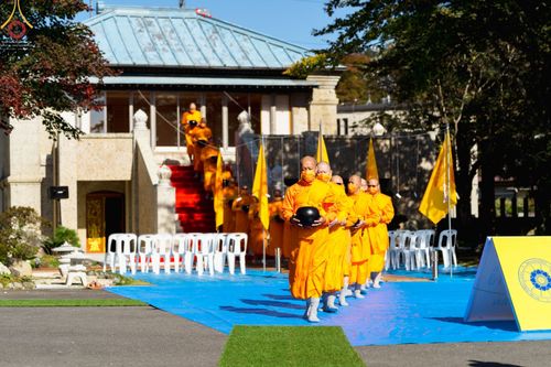 ภาพ No.56488:ประมวลภาพพิธีทอดกฐินสมโภชพระประธาน ณ วัดพระธรรมกายโทชิหงิ ประเทศญี่ปุ่น