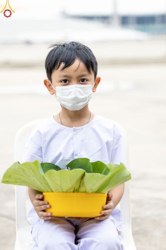 ภาพ No.44008:ประมวลภาพพิธีปลงผม โครงการบรรพชาสามเณรฟื้นฟูพระพุทธศาสนาทั่วไทย ณ ศูนย์อบรมวัดพระธรรมกาย