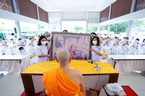ภาพ No.50599:ประมวลภาพพิธีทอดผ้าป่าระบบไฟฟ้าถาวร ณ ศูนย์ปฏิบัติธรรมพระมงคลเทพมุนี