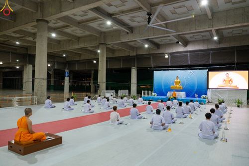 ภาพ No.47404:ประมวลภาพกิจวัตร-กิจกรรม ธรรมทายาท ในโครงการบรรพชาอุปสมบทหมู่ รุ่นเข้าพรรษา