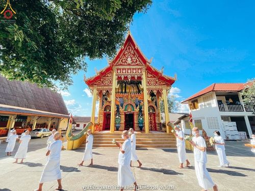 ภาพ No.42107:พิธีตัดปอยผม ปลงผม ขอขมารับผ้าไตรและพิธีบรรพชา ในโครงการอุปสมบท บูชาธรรมมหาปูชนียาจารย์ ประจำปี 2564 ชุดที่ 20