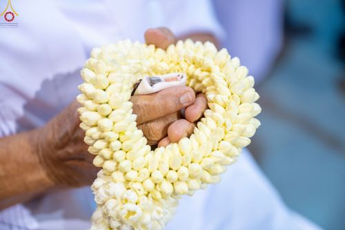 ภาพ No.48532:ประมวลภาพพิธีรับร่างนักสร้างบารมี พระเดชพระคุณพระสุธรรมญาณวิเทศ วิ. (สุธรรม สุธมฺโม)