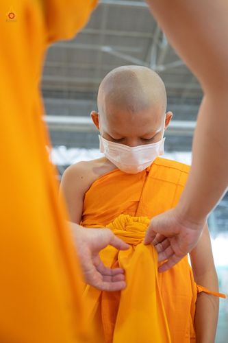 ภาพ No.44360:ประมวลภาพพิธีบรรพชา และพิธีถวายบาตร โครงการบวชภาคฤดูร้อน พ.ศ. 2565