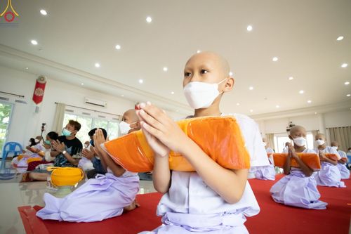 ภาพ No.44872:ประมวลภาพพิธีบรรพชา ในโครงการบรรพชาสามเณรฟื้นฟูพระพุทธศาสนาทั่วไทย ณ ศูนย์อบรมเยาวชนบางปะหัน