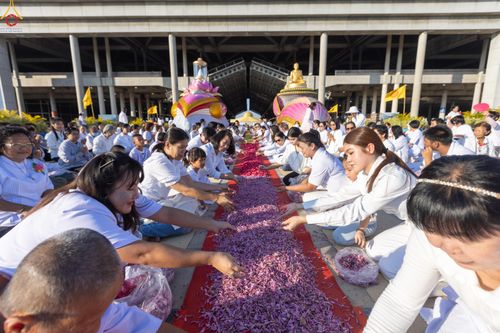 ภาพ No.287072:วันที่ 2 มกราคม พ.ศ.2569 พิธีต้อนรับพระธรรมยาตรา ครั้งที่ 1 (ภาพชุดที่ 2) ณ วัดพระธรรมกาย (วิหารหลวงปู่ - พระมหาธรรมกายเจดีย์)