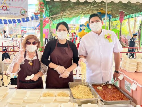 ภาพ No.71272:วัดพระธรรมกาย มูลนิธิธรรมกาย และคณะศิษยานุศิษย์ฯ ร่วมกับ อบต.คลองสาม และภาคีเครือข่ายฯ เปิดตัวสื่อนวัตกรรมพุทธประวัติผ่านแว่น VR สู่โลกเสมือนจริง - จัดแสดงนิทรรศการพลังความดี UG5 POWER เนื่องในงานวันเด็กแห่งชาติ ประจำปี พ.ศ.2566