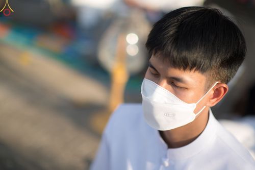 ภาพ No.73406:พิธีจุดประทีปถวายเป็นพุทธบูชา และบูชาธรรมมหาปูชนียาจารย์ ในโครงการธรรมยาตรากตัญญูบูชา มหาปูชนียาจารย์ พระมงคลเทพมุนี(สด จนฺทสโร) พระผู้ปราบมาร ปีที่ 11 ณ อนุสรณ์สถานลำดับที่ 4 สถานที่เกิดด้วยกายธรรม วัดโบสถ์ (บน) บางคูเวียง อ.บางกรวย จ.นนทบุรี วันที่ 21 