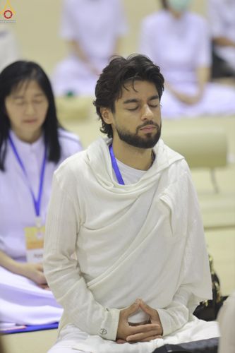 ภาพ No.311770:วันอังคารที่ 3 มีนาคม พ.ศ.2569 ปฏิบัติธรรมภาคสายวันมาฆบูชา พิธีถวายภัตตาหารเป็นสังฆทาน ณ สภาธรรมกายสากล วัดพระธรรมกาย