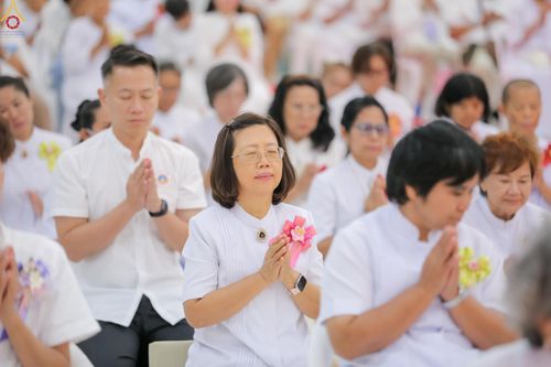 ภาพ No.339430:วันอังคารที่ 14  กรกฎาคม 2569 พิธีทอดผ้าป่าและพิธีตอกเสาเข็มมงคลต้นสุดท้าย องค์พระเจดีย์เพื่อสร้างสันติภาพโลก  ณ ธุดงคสถานพัฒนานิคม อ.พัฒนาพิคม จ.ลพบุรี