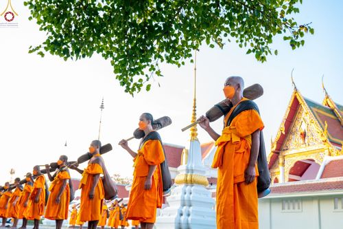 ภาพ No.73200:พุทธบุตรธรรมยาตรา ปฏิบัติธรรมและบันทึกภาพประวัติศาสตร์ ในโครงการธรรมยาตรากตัญญูบูชา มหาปูชนียาจารย์ พระมงคลเทพมุนี(สด จนฺทสโร) พระผู้ปราบมาร อนุสรณ์สถาน 7 แห่ง ปีที่ 11 ณ วัดโบสถ์ (บน) ต.บางคูเวียง อ.บางกรวย จ.นนทบุรี วันที่ 19 มกราคม พ.ศ. 2566