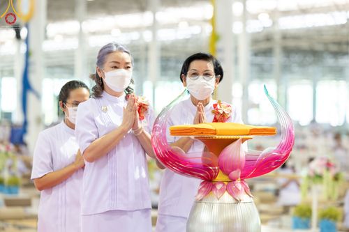 ภาพ No.52460:ประมวลภาพวันคล้ายวันเกิดครบรอบ 138 ปี พระมงคลเทพมุนี (สด จนฺทสโร) พระผู้ปราบมาร ชุดที่ 1