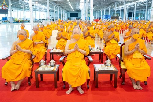 ภาพ No.48611:ประมวลภาพพิธีรำลึกถึงนักสร้างบารมี ในวันมหารำลึก ครั้งที่ 32 ณ วัดพระธรรมกาย