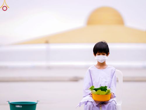 ภาพ No.44010:ประมวลภาพพิธีปลงผม โครงการบรรพชาสามเณรฟื้นฟูพระพุทธศาสนาทั่วไทย ณ ศูนย์อบรมวัดพระธรรมกาย