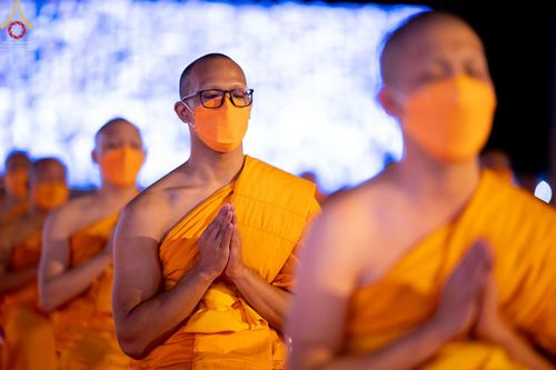 ภาพ No.42020:พิธีฉลองชัยสวดมนต์ บทธัมมจักกัปปวัตตนสูตร 4,000,002,565 จบ เพื่อเป็นสิริมงคลตอนรับศักราชใหม่