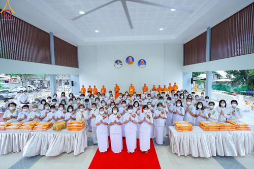 ภาพ No.50598:ประมวลภาพพิธีทอดผ้าป่าระบบไฟฟ้าถาวร ณ ศูนย์ปฏิบัติธรรมพระมงคลเทพมุนี