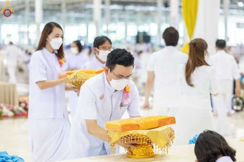 ภาพ No.52461:ประมวลภาพวันคล้ายวันเกิดครบรอบ 138 ปี พระมงคลเทพมุนี (สด จนฺทสโร) พระผู้ปราบมาร ชุดที่ 1