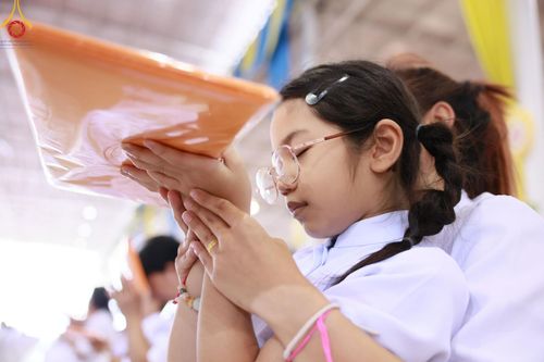 ภาพ No.154736:พิธีทอดผ้าป่าสมทบกฐินวัดพระธรรมกาย และสมทบกฐิน 30,000 วัดทั่วไทย ครั้งที่ 2 ณ สภาธรรมกายสากล วัดพระธรรมกาย วันอังคารที่ 17 กันยายน พ.ศ. 2567