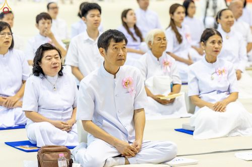 ภาพ No.281113:วันที่ 21 ธันวาคม พ.ศ.2568 พิธีมุทิตาหลวงพ่อทัตตชีโว ณ ห้องแก้วสารพัดนึก วัดพระธรรมกาย