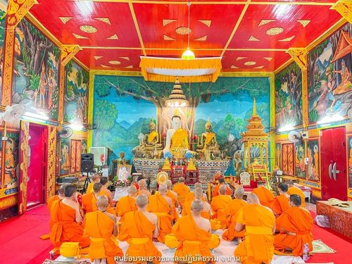 ภาพ No.42110:พิธีตัดปอยผม ปลงผม ขอขมารับผ้าไตรและพิธีบรรพชา ในโครงการอุปสมบท บูชาธรรมมหาปูชนียาจารย์ ประจำปี 2564 ชุดที่ 20