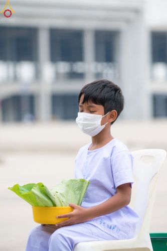 ภาพ No.44012:ประมวลภาพพิธีปลงผม โครงการบรรพชาสามเณรฟื้นฟูพระพุทธศาสนาทั่วไทย ณ ศูนย์อบรมวัดพระธรรมกาย