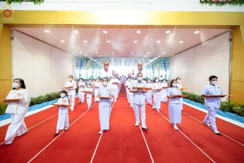 ภาพ No.52463:ประมวลภาพวันคล้ายวันเกิดครบรอบ 138 ปี พระมงคลเทพมุนี (สด จนฺทสโร) พระผู้ปราบมาร ชุดที่ 1