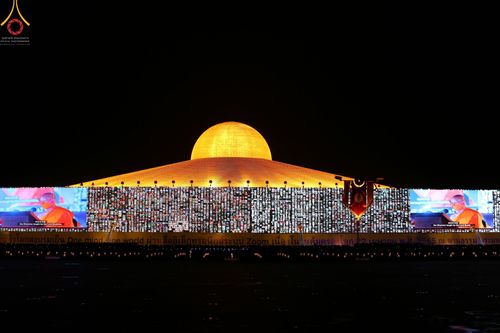 ภาพ No.45041:ประมวลภาพพิธีจุดประทีป​ วันคุ้ม​ครองโลก ณ วัดพระธรรมกาย