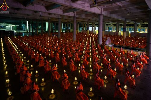 ภาพ No.42022:พิธีฉลองชัยสวดมนต์ บทธัมมจักกัปปวัตตนสูตร 4,000,002,565 จบ เพื่อเป็นสิริมงคลตอนรับศักราชใหม่