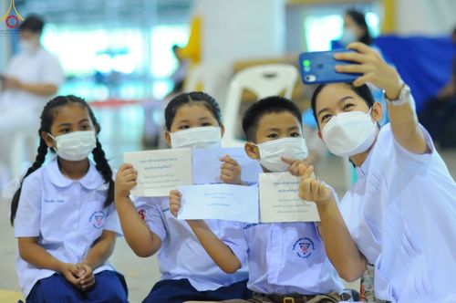 ภาพ No.48617:ประมวลภาพพิธีรำลึกถึงนักสร้างบารมี ในวันมหารำลึก ครั้งที่ 32 ณ วัดพระธรรมกาย