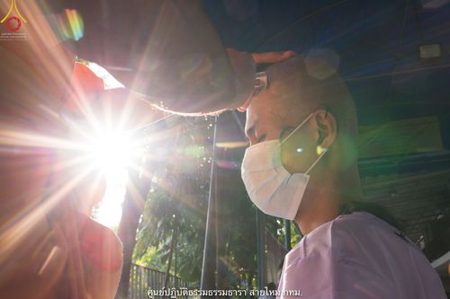 ภาพ No.39343:พิธีตัดปอยผมและปลงผมในโครงการอุปสมบท บูชาธรรมมหาปูชนียาจารย์ ประจำปี 2564 ชุดที่ 1