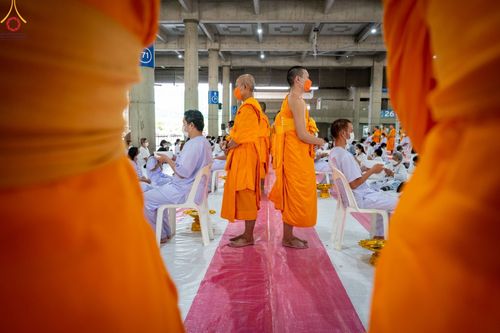 ภาพ No.47502:ประมวลภาพพิธีตัดปอยผม โครงการบรรพชาอุปสมบทหมู่ รุ่นเข้าพรรษา 2565