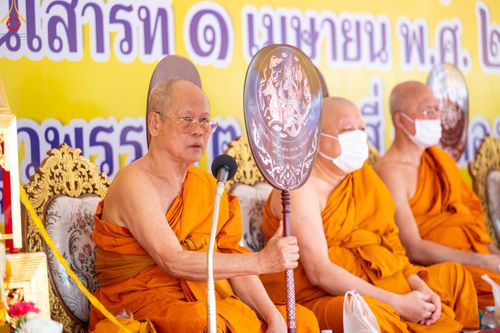 ภาพ No.79509:พิธีเททองหล่อพระประธาน ประจำอุโบสถวัดสายสุวพรรณ ณ มณฑลพิธีฯ ธรรมอุทยาน สัตตมหาสถาน หน้าอุโบสถวัดสายสุวพรรณ ต.คลองสี่ อ.คลองหลวง จ.ปทุมธานี วันเสาร์ที่ 1 เมษายน พ.ศ. 2566