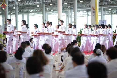 ภาพ No.52465:ประมวลภาพวันคล้ายวันเกิดครบรอบ 138 ปี พระมงคลเทพมุนี (สด จนฺทสโร) พระผู้ปราบมาร ชุดที่ 1