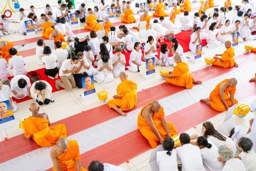 ภาพ No.156872:พิธีบรรพชาอุปสมบท ธรรมทายาท โครงการอุปสมบทหมู่บูชาธรรมครบรอบ 107 ปี วันครูผู้ค้นพบวิชชาธรรมกาย ณ โบสถ์พระไตรปิฏก วัดพระธรรมกาย วันเสาร์ที่ 14 กันยายน พ.ศ. 2567