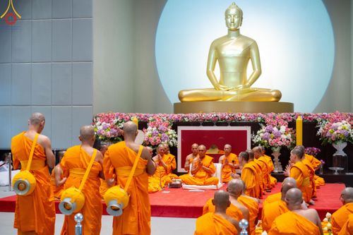 ภาพ No.180747:พิธีบรรพชาอุปสมบท โครงการอุปสมบทบูชาธรรมมหาปูชนียาจารย์ ประจำปีพุทธศักราช 2567 วันเสาร์ที่ 7 ธันวาคมพ.ศ. 2567 ณ วัดพระธรรมกาย จ.ปทุมธานี
