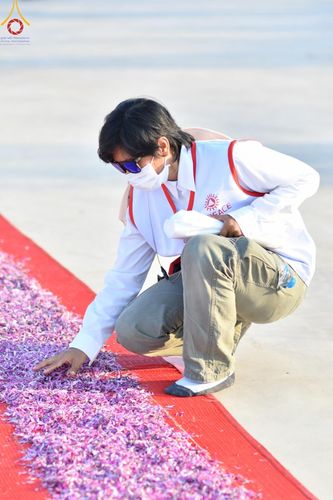 ภาพ No.117953:V.17 สำเร็จๆ การเตรียมงาน เก็บงาน การรับบุญของเจ้าหน้าที่หน่วยงานต่างๆ เพื่อโครงการธรรมยาตรา กตัญญูบูชามหาปูชนียาจารย์ พระมงคลเทพมุนี (สด จนฺทสโร) พระผู้ปราบมาร อนุสรณ์สถาน 7 แห่ง ปีที่ 12 ระหว่างวันที่ 2 - 31 มกราคม พ.ศ.2567