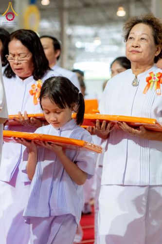 ภาพ No.215597:วันอาทิตย์ต้นเดือนที่ 6 เมษายน พ.ศ. 2568 ขบวนอัญเชิญผ้าป่าสมทบ มหาสังฆทาน 40,000 กว่าวัดทั่วประเทศ ณ สภาธรรมกายสากล วัดพระธรรมกาย